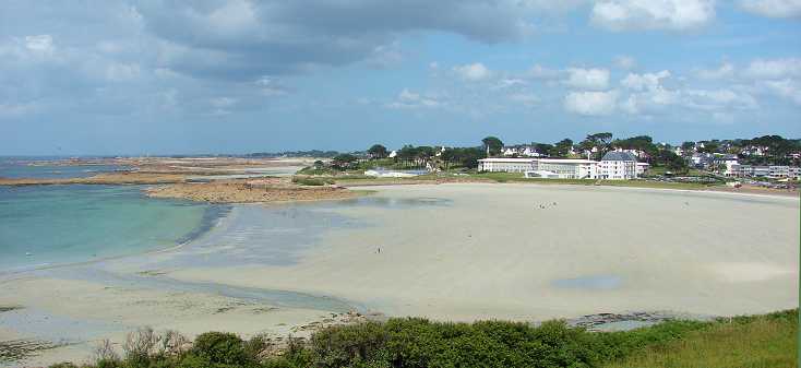 Trestel, la plage et le sentier douanier, Trvou-Treguignec